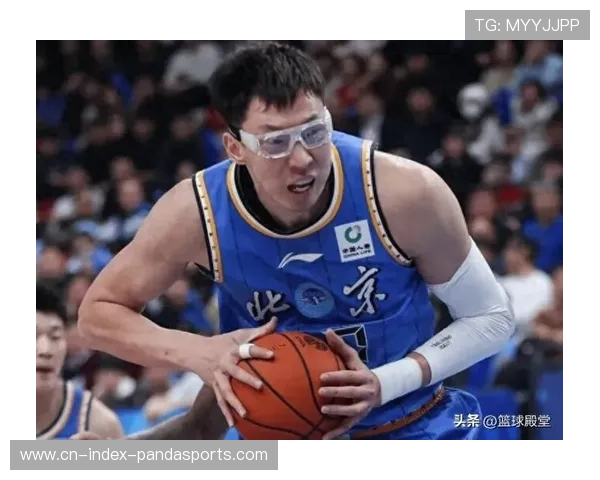 周琦护框能力若下降 北京队内线防守将面临严峻考验 周琦护框能力若下降 北京队内线防守将面临严峻考验